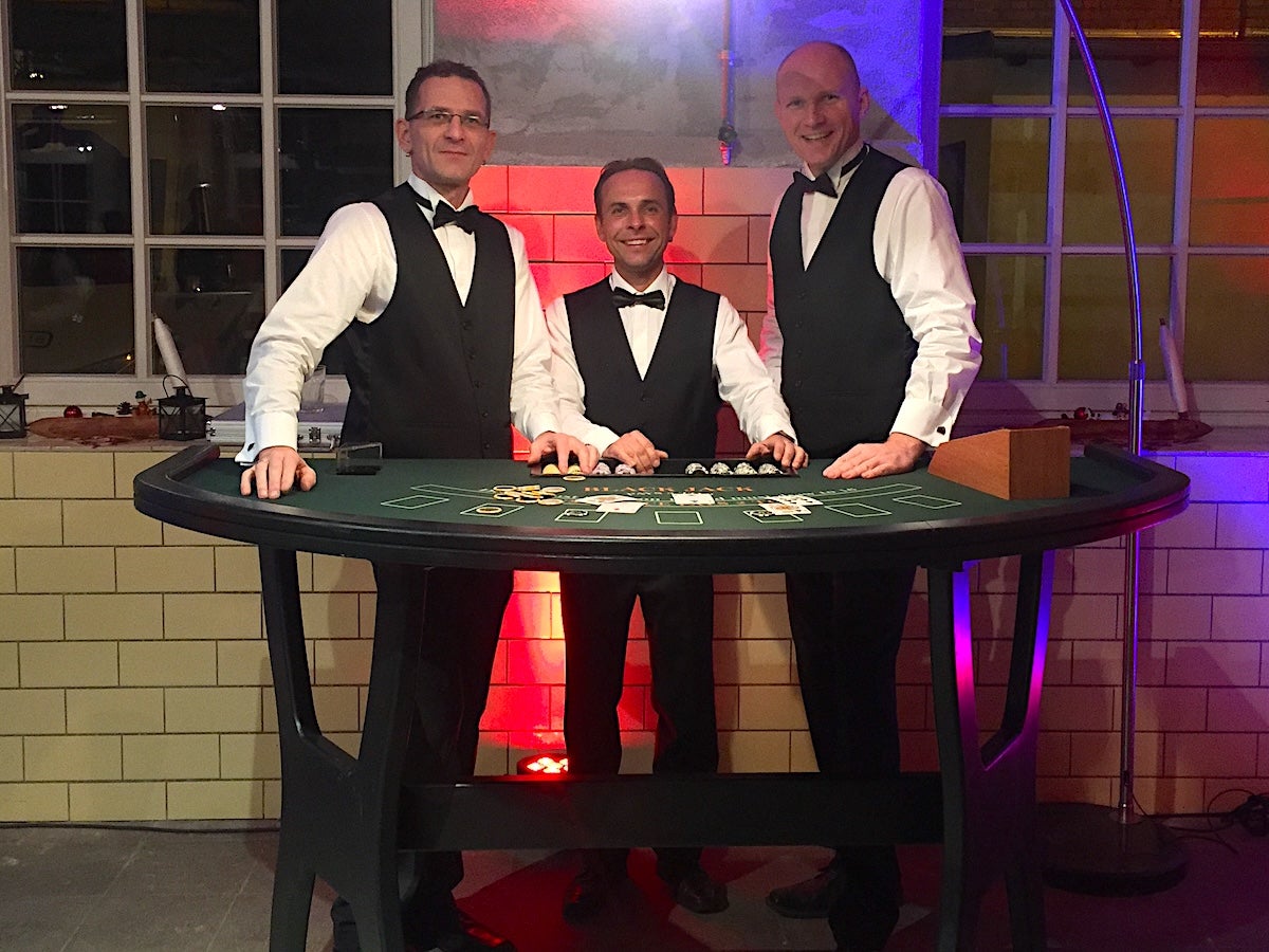 BLACKJACK TISCH | GLÜCKSSPIEL | MOBILES CASINO – 2