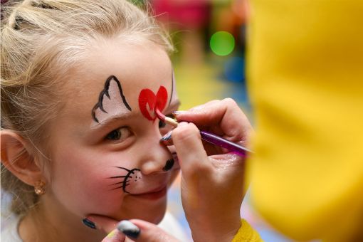 KINDERSCHMINKEN | GLITZERTATTOOS | KINDERANIMATION | BRINGE FARBE AUF DEIN EVENT – 4