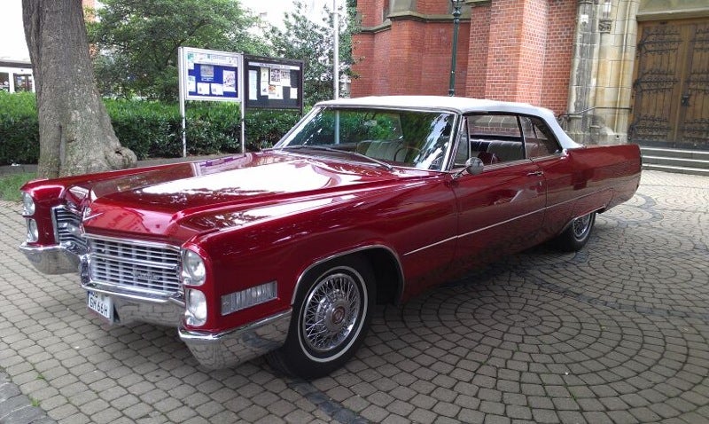 Oldtimer Cadillac DeVille Convertible Limousine – 2