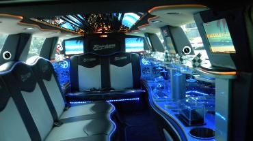 Dodge Charger Stretch Limousine  Power und Style in einer Limo – 4