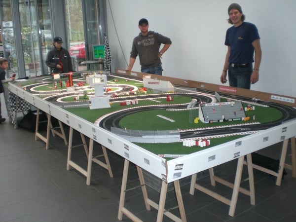 Carrera-Bahn - Autorennbahn - mieten – 3
