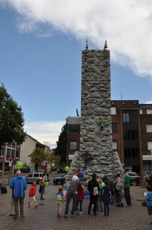 Kletterwand Gigant - Kletterberg mieten