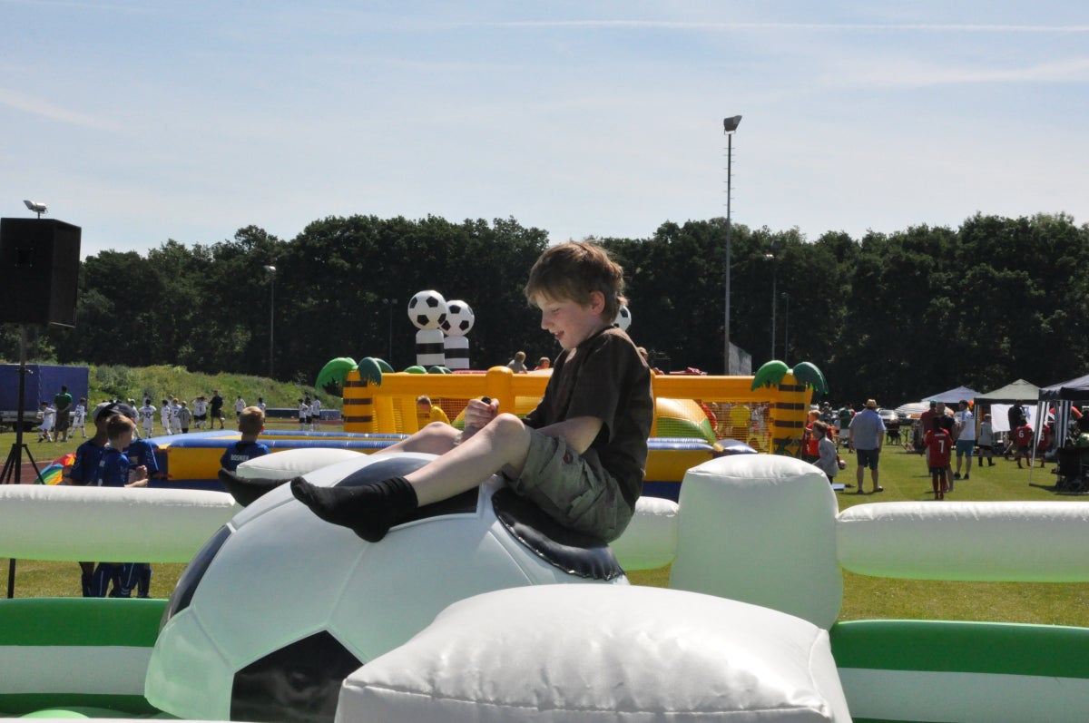 Fußball Rodeo - Simulator mieten – 3