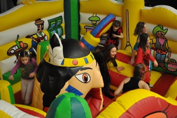 Saloon Wild West - Hüpfburg mieten – 3