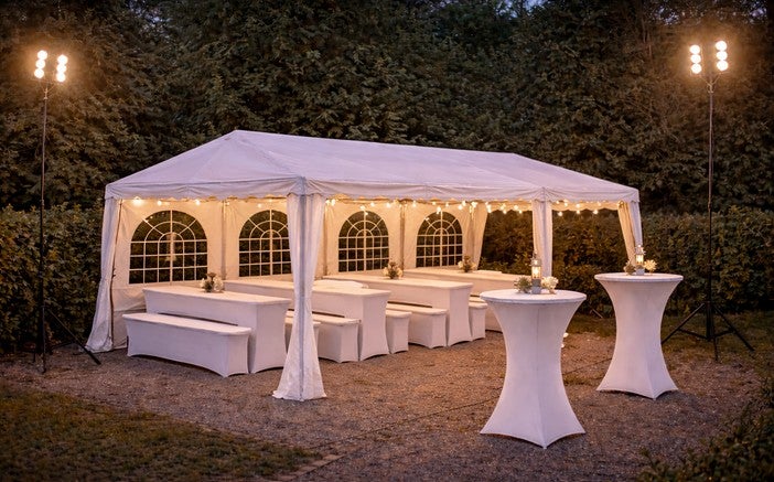 Partyzelt 3 x 6 m. mit 4 Seitenteilen und Fenstern mit Platz für bis zu 36 Personen