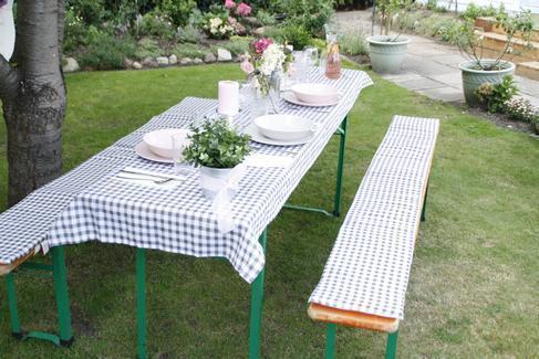 Bierzeltgarnitur mit Bodenschoner, Biergartenmöbel, Tisch und Bänke, Hussen, Auflagen