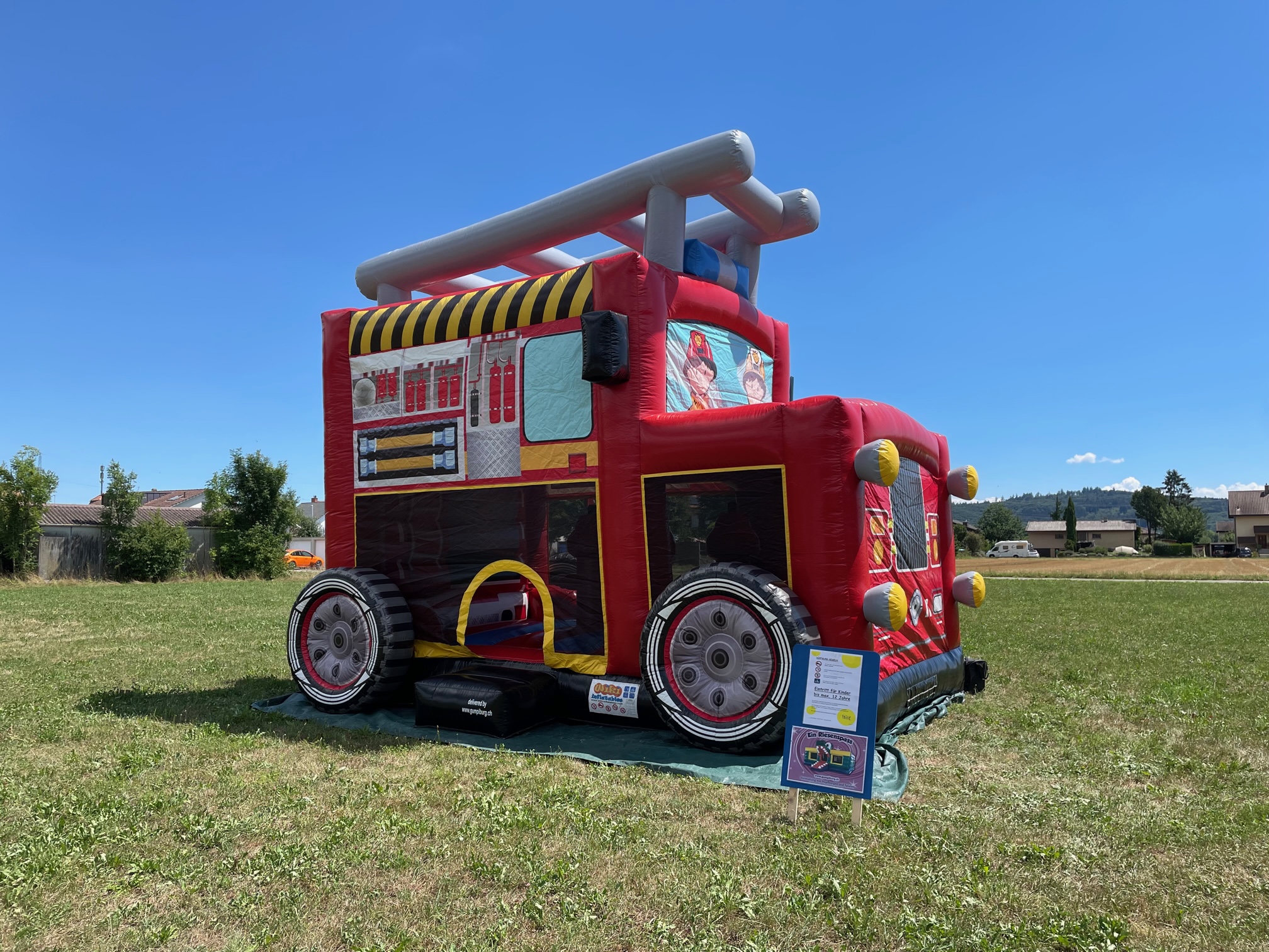 Feuerwehr mieten bei Axess (Inhaber/Kontakt Daniel Häfliger)