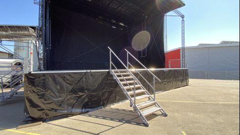 Mobile Bühne SmartSTAGE 120 – 4