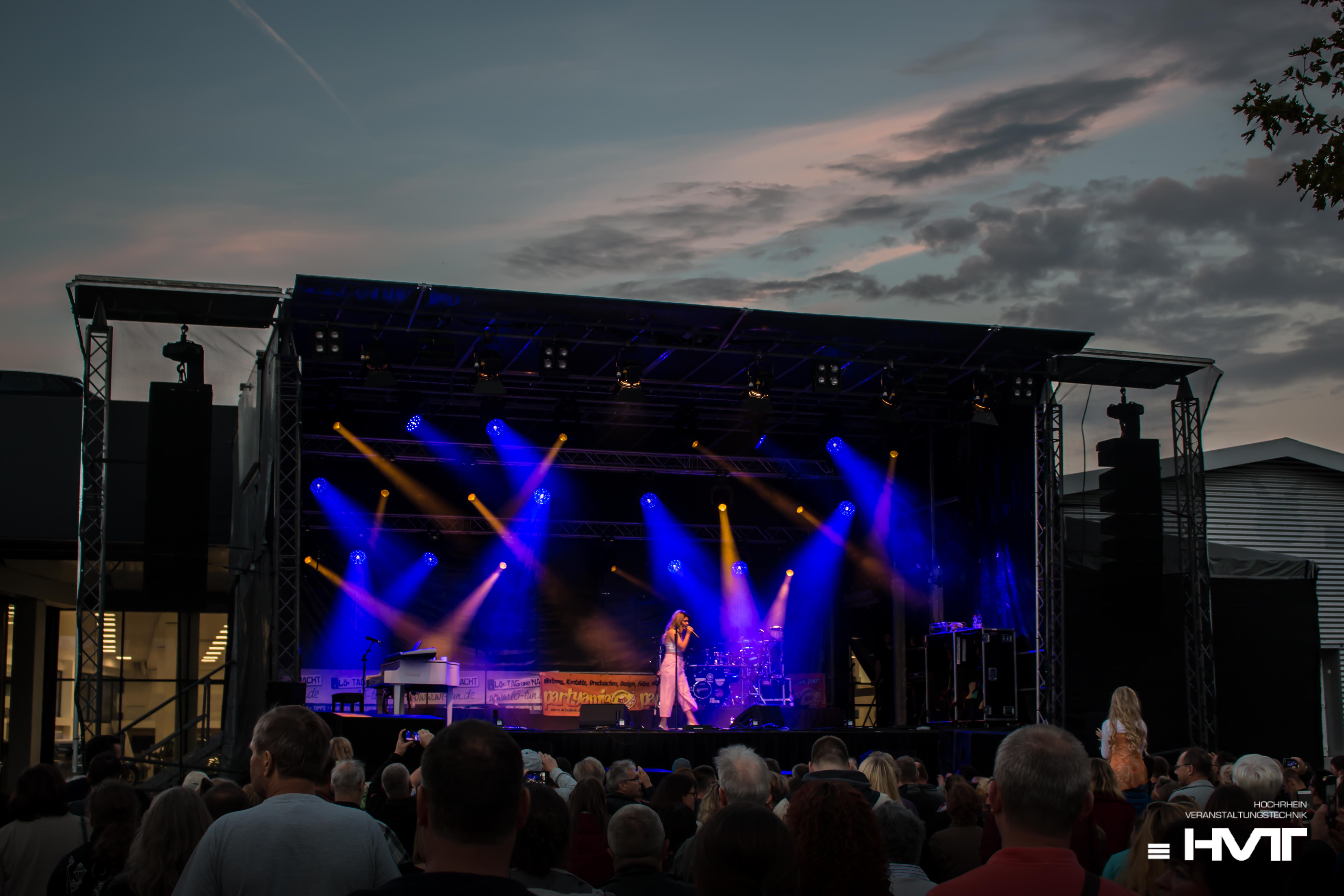 Mobile Bühne Freestage Medium 2 10x8m – 2