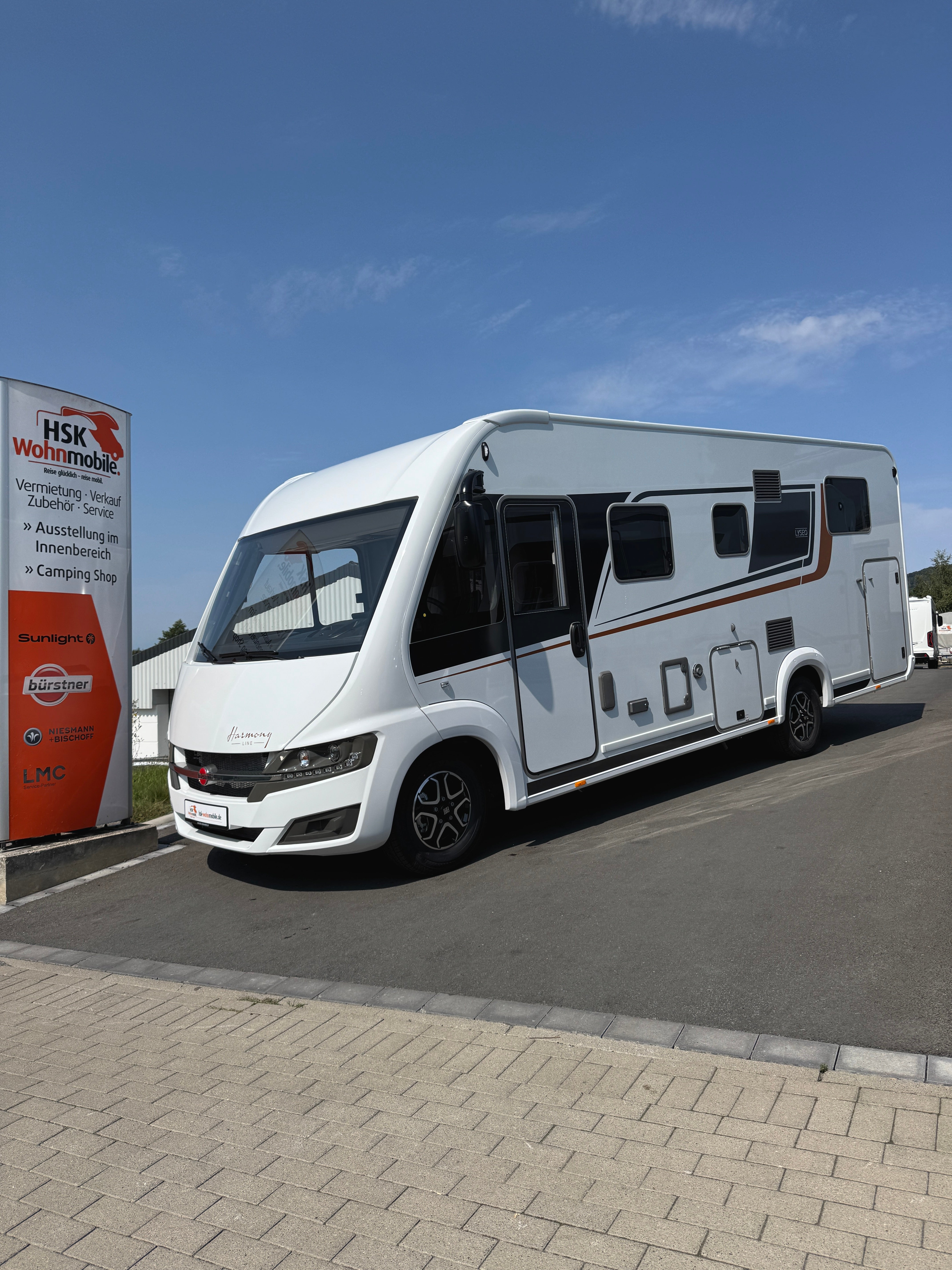 Bürstner Lyseo I 690 G Harmony, Automatik, Navi, Radio, RFK, Sat, TV, Markise, Fahrradträger