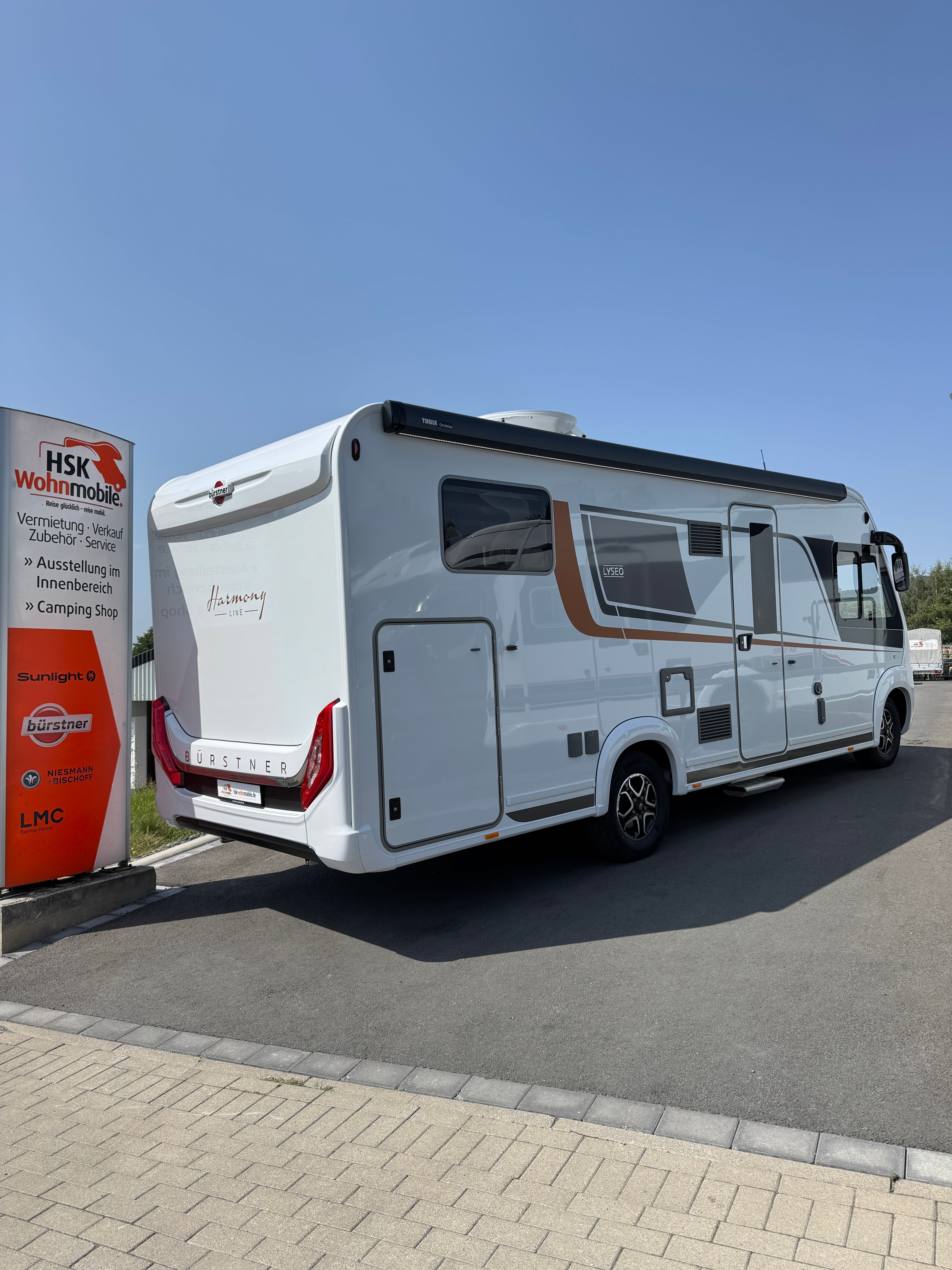 Lyseo I 727 G Harmony Line, Automatik,Navi,Radio,RFK,Sat,TV,Markise,Fahrradträger – 2