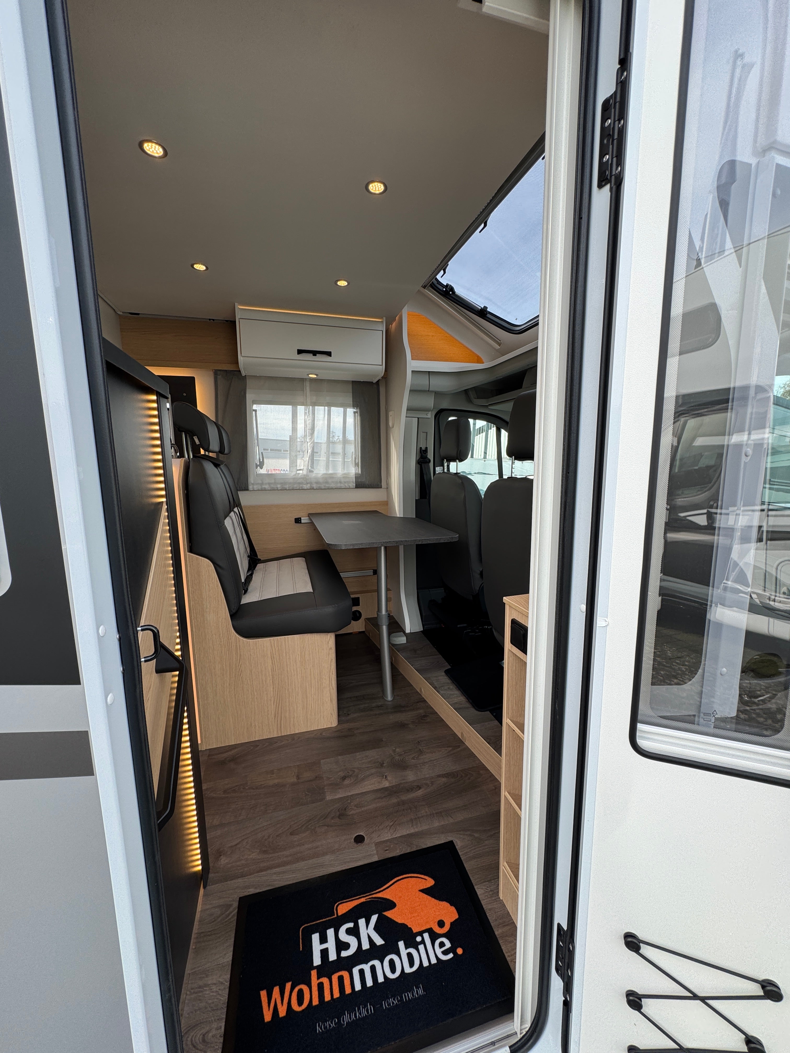 Sunlight T 670 S Adventure Edition, Automatik, Navi, Radio, RFK, Sat, TV, Markise, Fahrradträger – 4