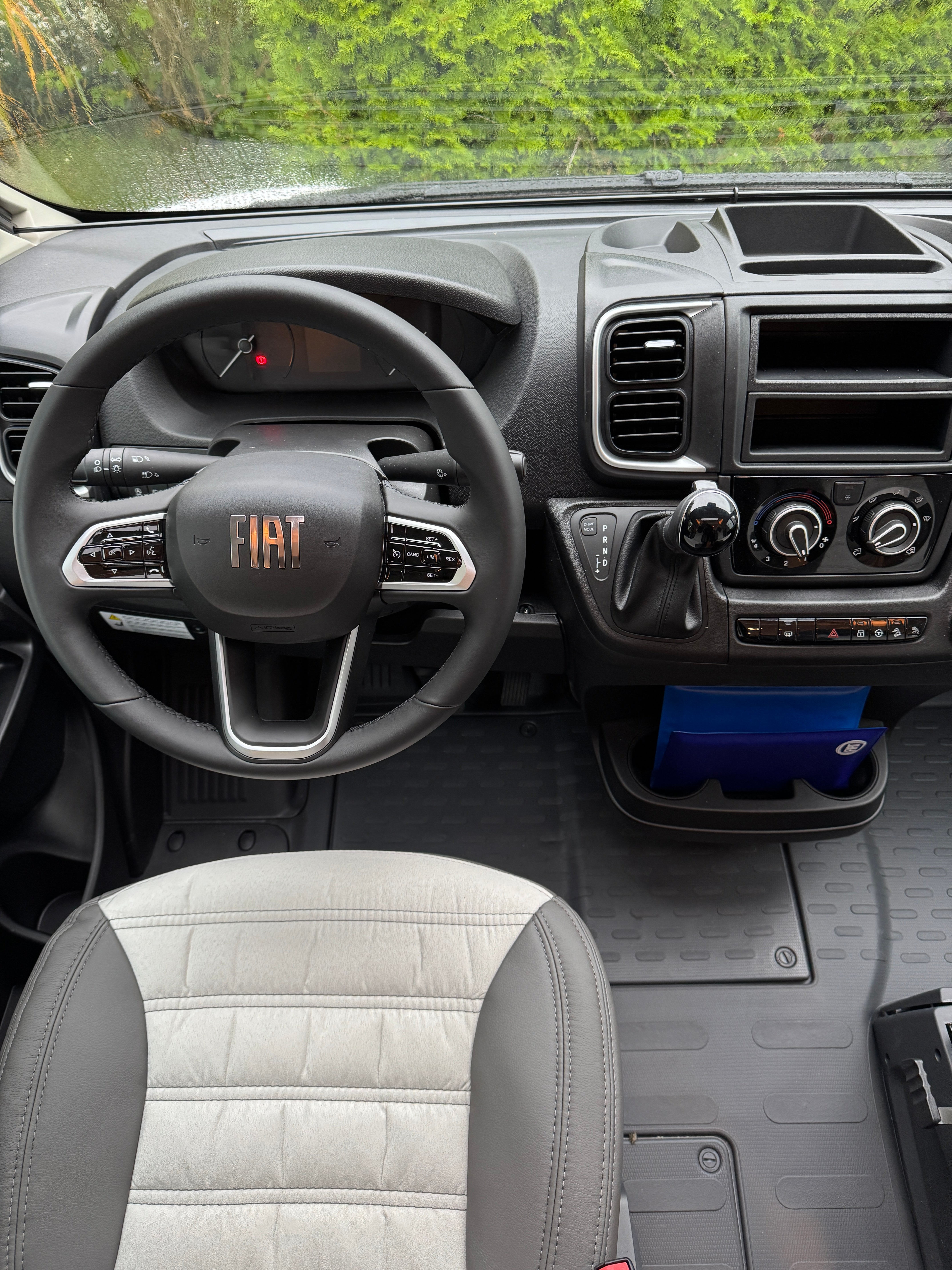 Sunlight T67 Adventure Edition, Automatik, Navi, Radio, RFK, Sat, TV, Markise, Fahrradträger – 3