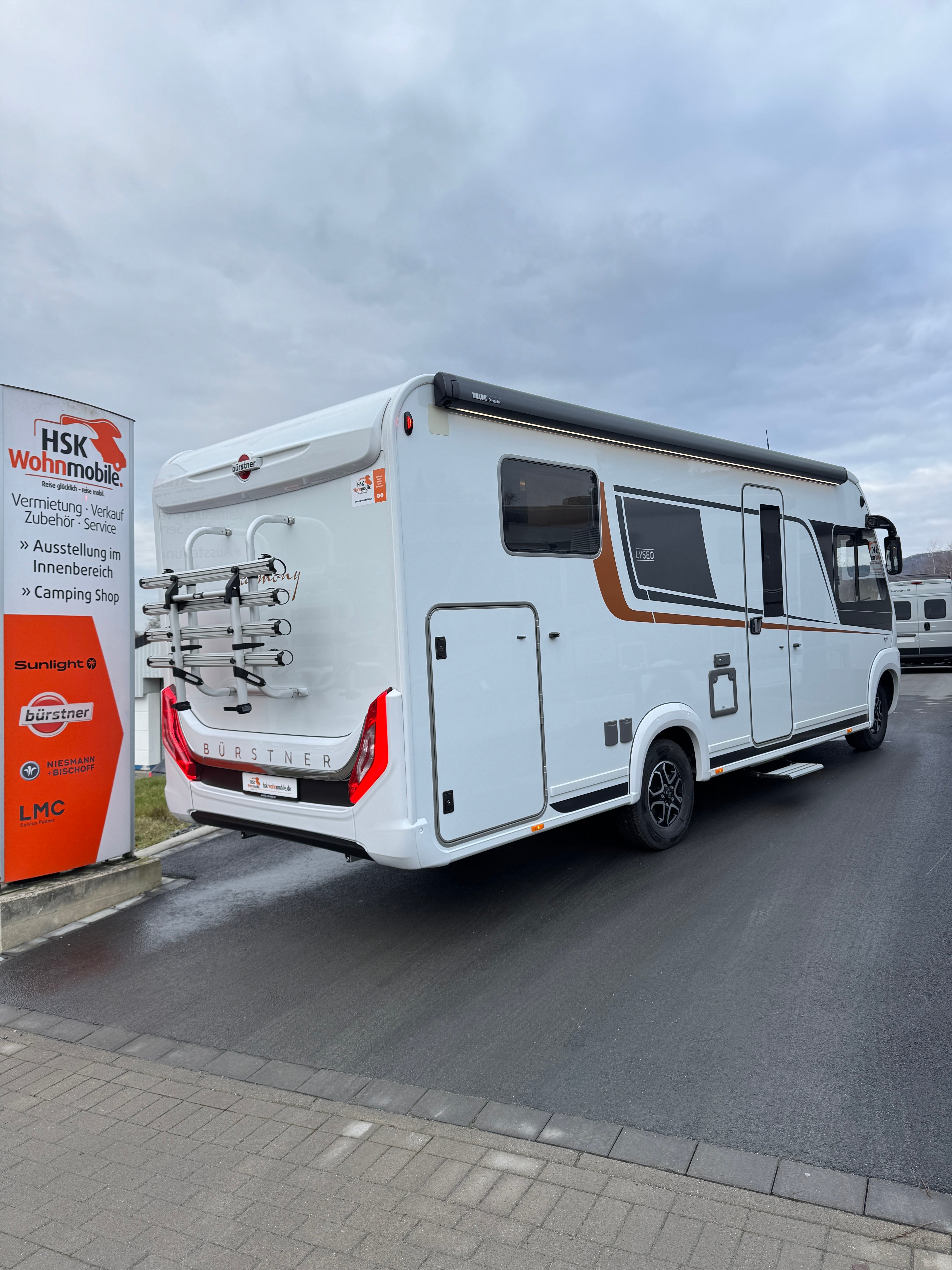 Bürstner Lyseo I 726 G Harmony Line, Automatik, Navi, Radio, RFK, Sat, TV, Markise, Fahrradträger – 2