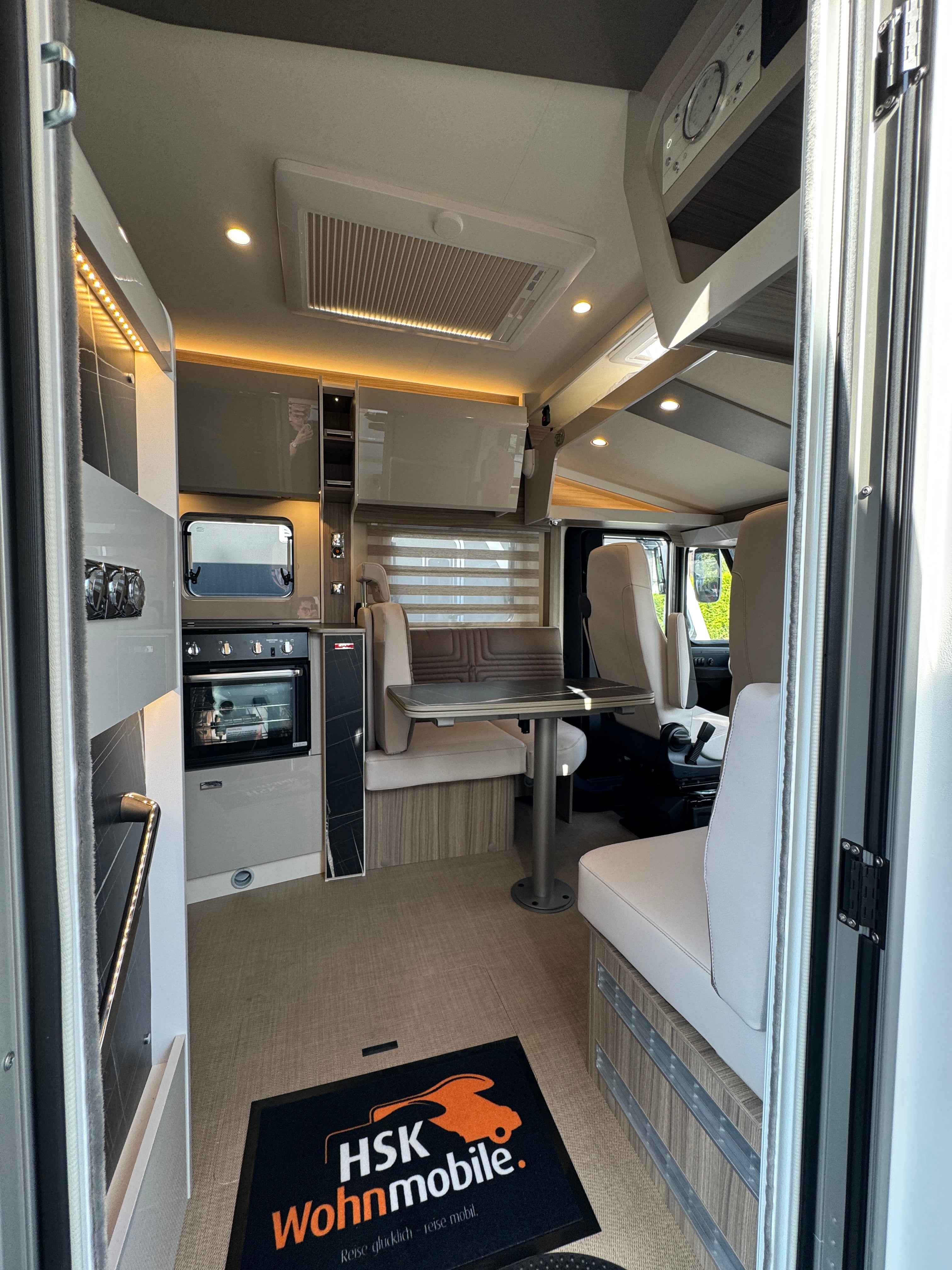 Lyseo I 727 G Harmony Line, Automatik,Navi,Radio,RFK,Sat,TV,Markise,Fahrradträger – 3