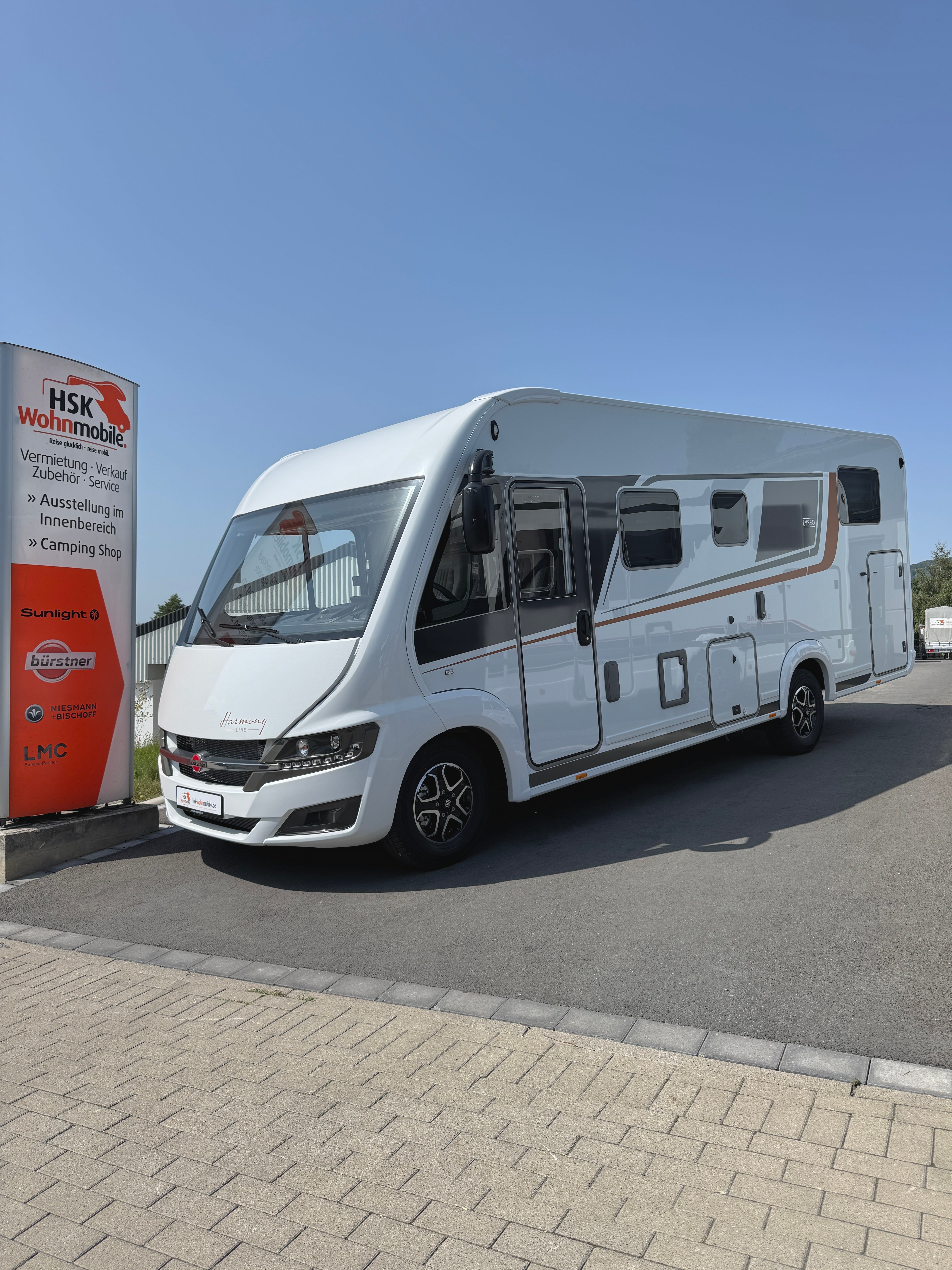 Lyseo I 727 G Harmony Line, Automatik,Navi,Radio,RFK,Sat,TV,Markise,Fahrradträger