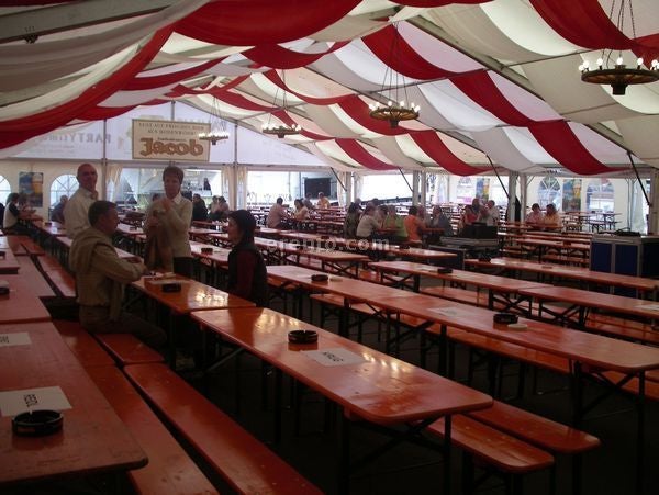 Festzelt hochwertig in  weiß mit Fensterplanen – 3