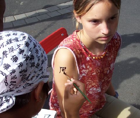 Tattoo Painting / Tattoo Painter für Events und Veranstaltungen buchen