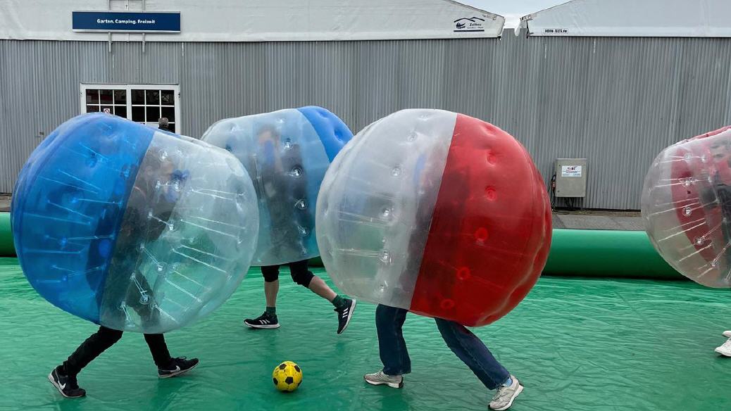 Bumper Ball Arena / Bubble Soccer für Events mieten – 3