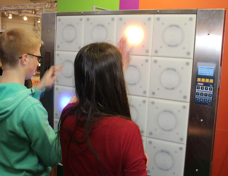 t-wall 16 Reaktionswand für Messe und Promotion buchen