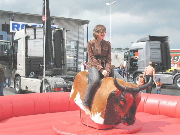 Bullriding / Rodeoanlage / Westernrodeo mit Musikanlage buchen – 3