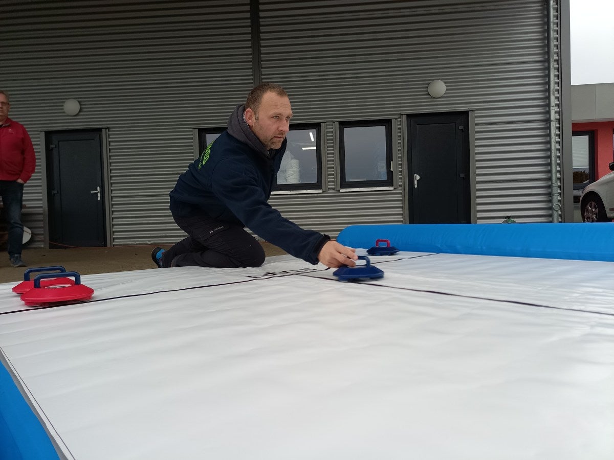 Curlingbahn (aufblasbar) mieten – 3