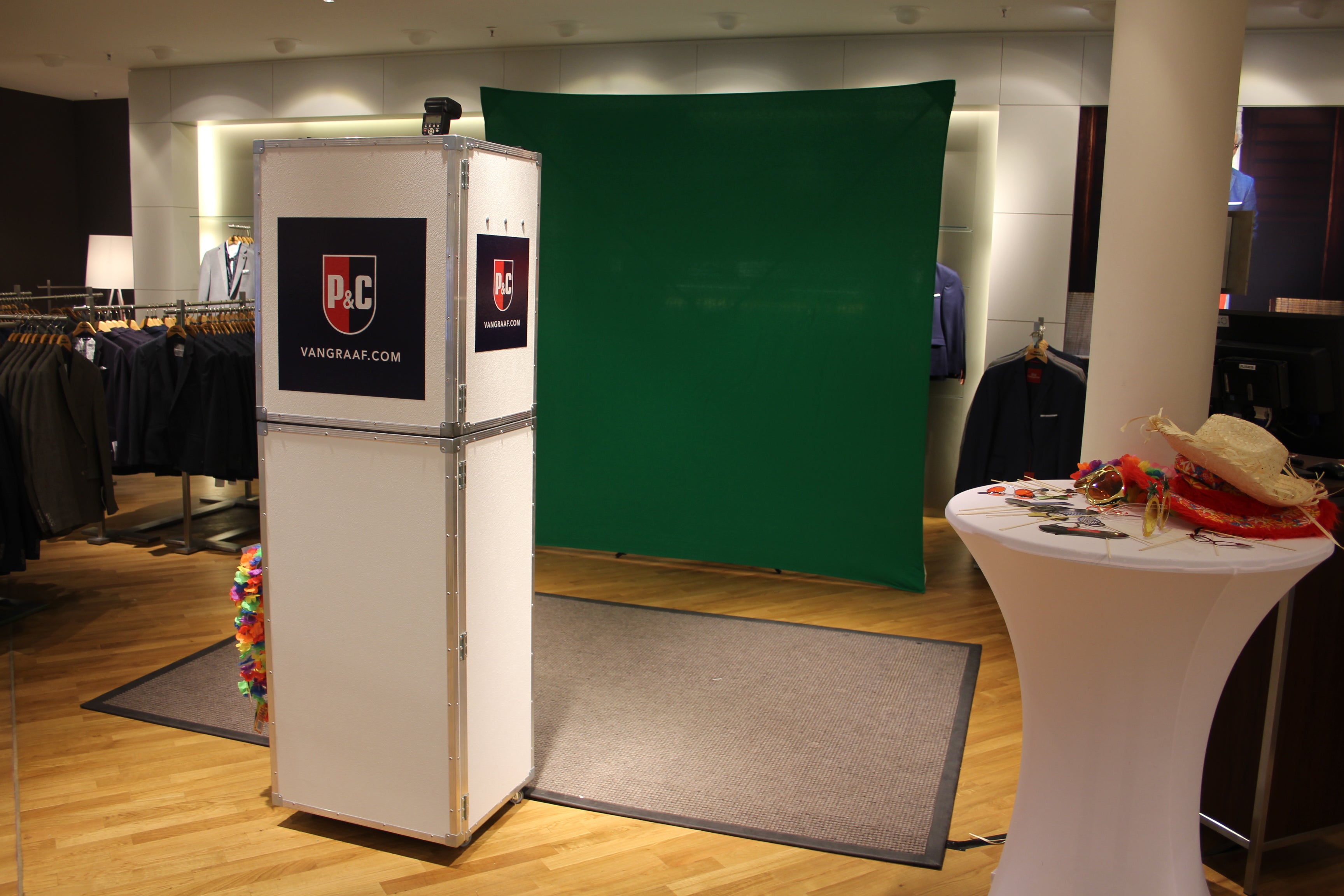 Foto Fun Aktion Photobooth / Fotobox mit Greenscreen mieten