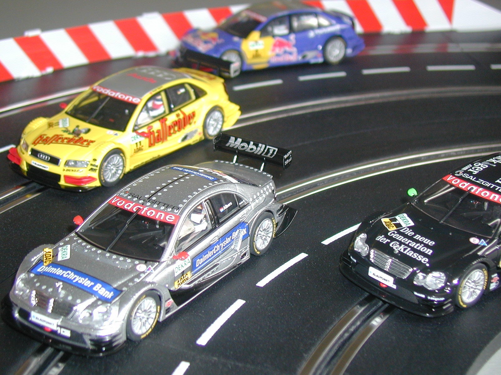 Carrera Rennbahn Digital XXL mit 4 Spuren und Zeitmessung buchen – 3