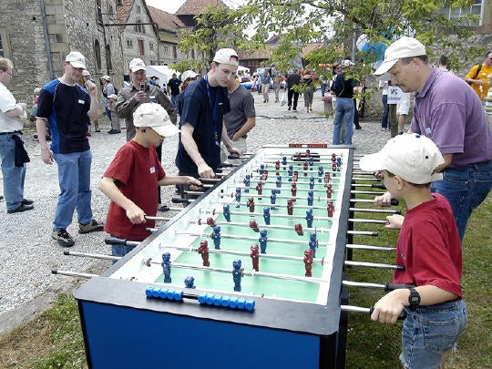 XXL Tischkicker