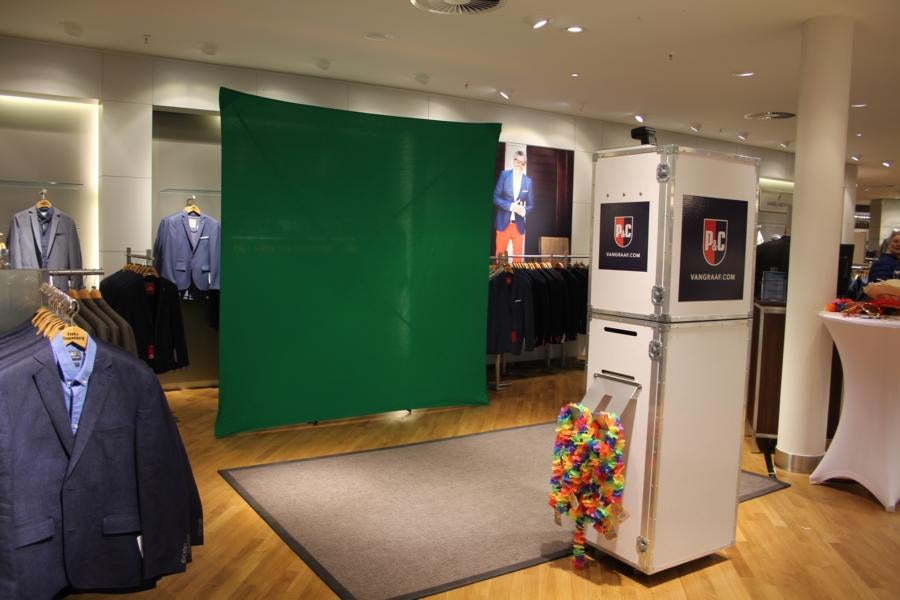 Foto Fun Aktion Photobooth / Fotobox mit Greenscreen mieten – 3