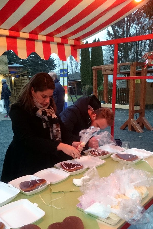 Lebkuchenherzen bemalen inkl. Herzen + Material mieten – 2