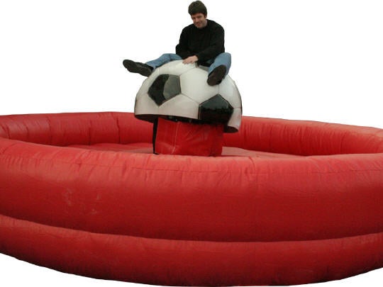 Fußball Rodeo / Ballreiten / Rodeo mit Fußballaufsatz buchen – 2