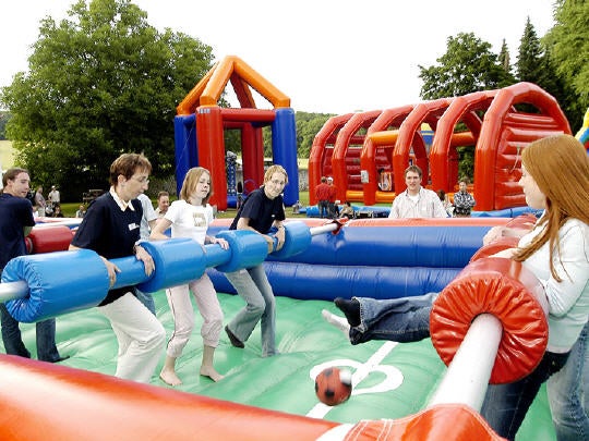 Mega Fußballkicker XXL | Riesenkicker | XXL Table Soccer mit Luftboden mieten