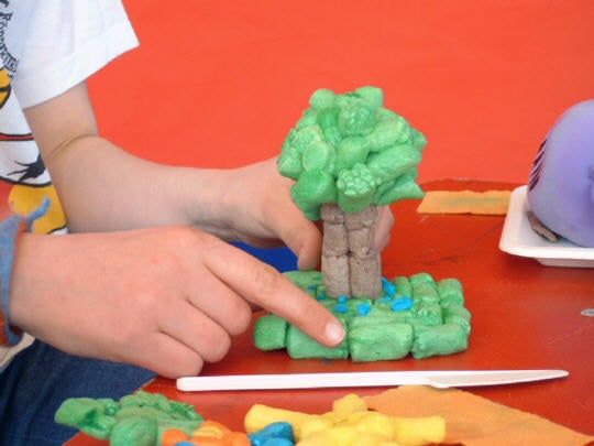 Playmais Bastelaktion / Bastelaktion mit Spezial Maisflocken mieten – 2