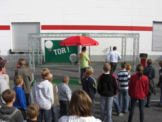 Profi Fußballcenter mit Torwand für Sportevents und Firmenfest buchen – 2