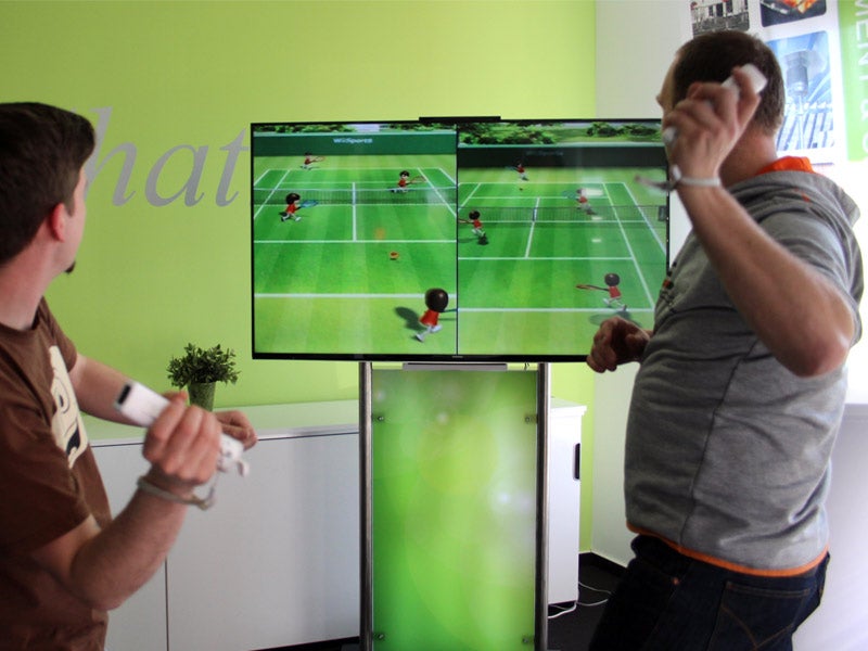 Spielstation mit interaktiver Spielkonsole mieten – 2