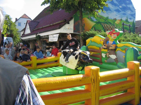 Bullriding | Rodeo Bullriding | Bullenreiten inkl. Musikanlage mieten – 3