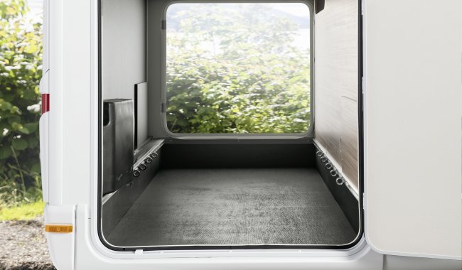 Integriertes Wohnmobil mieten – Premium-Reisemobil – 4