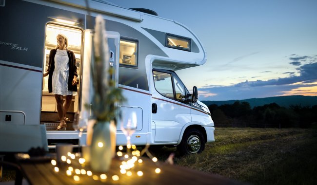 Alkoven-Wohnmobil mieten – das Familien-Reisemobil – 3