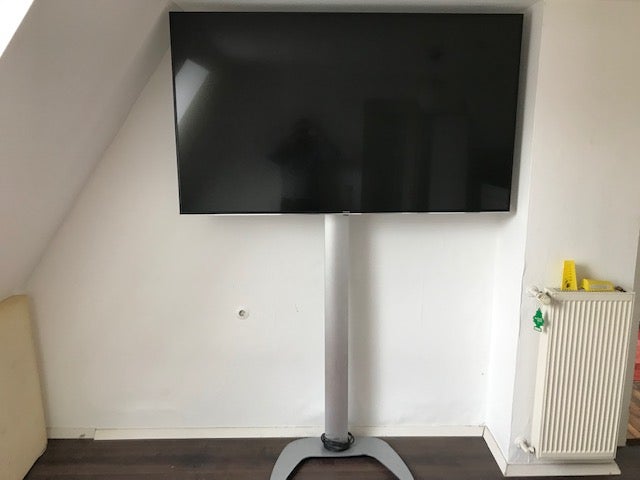 Fernseher, 75 Zoll, 75", TV, Bildschirm, Display, UHD, Ultra HD, 4K, Full HD, LED, Flatscreen
