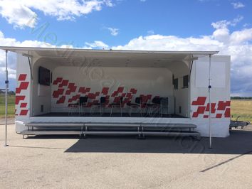 Mobiler Trailer Lounge, American Diner Bar, Roadshow, Bühne, TV Studio, messebau, Halle, Showbühne, Biergarten – 3