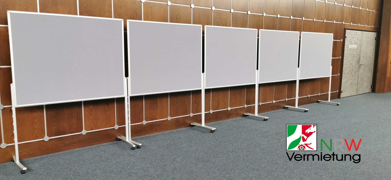 Stellwand im Querformat (Design Funktionswand) mit Klicksystem mieten in Wesel