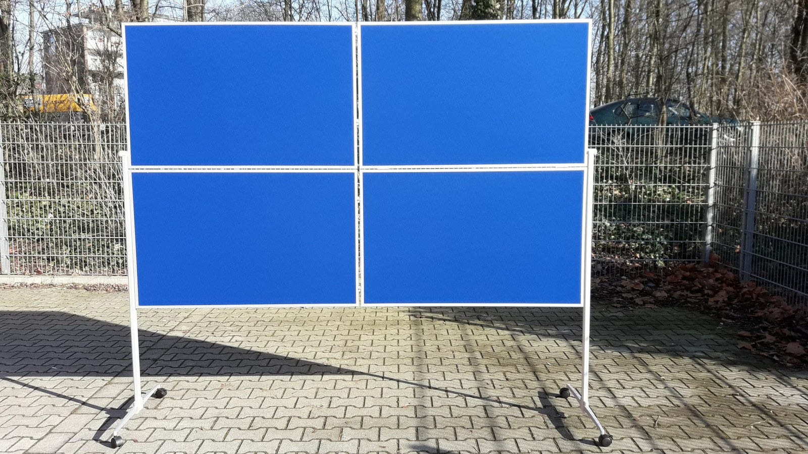 Pinnwand XXL (Blue Business Design) mieten in Wesel