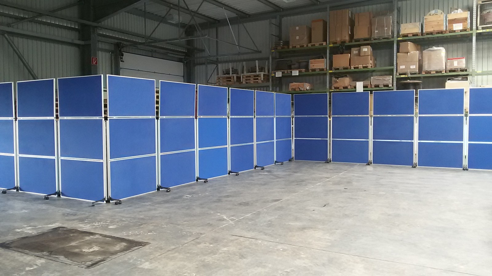 Stellwand (Version Sichtschutz) Bodentief und 230cm Hoch mieten in Wesel