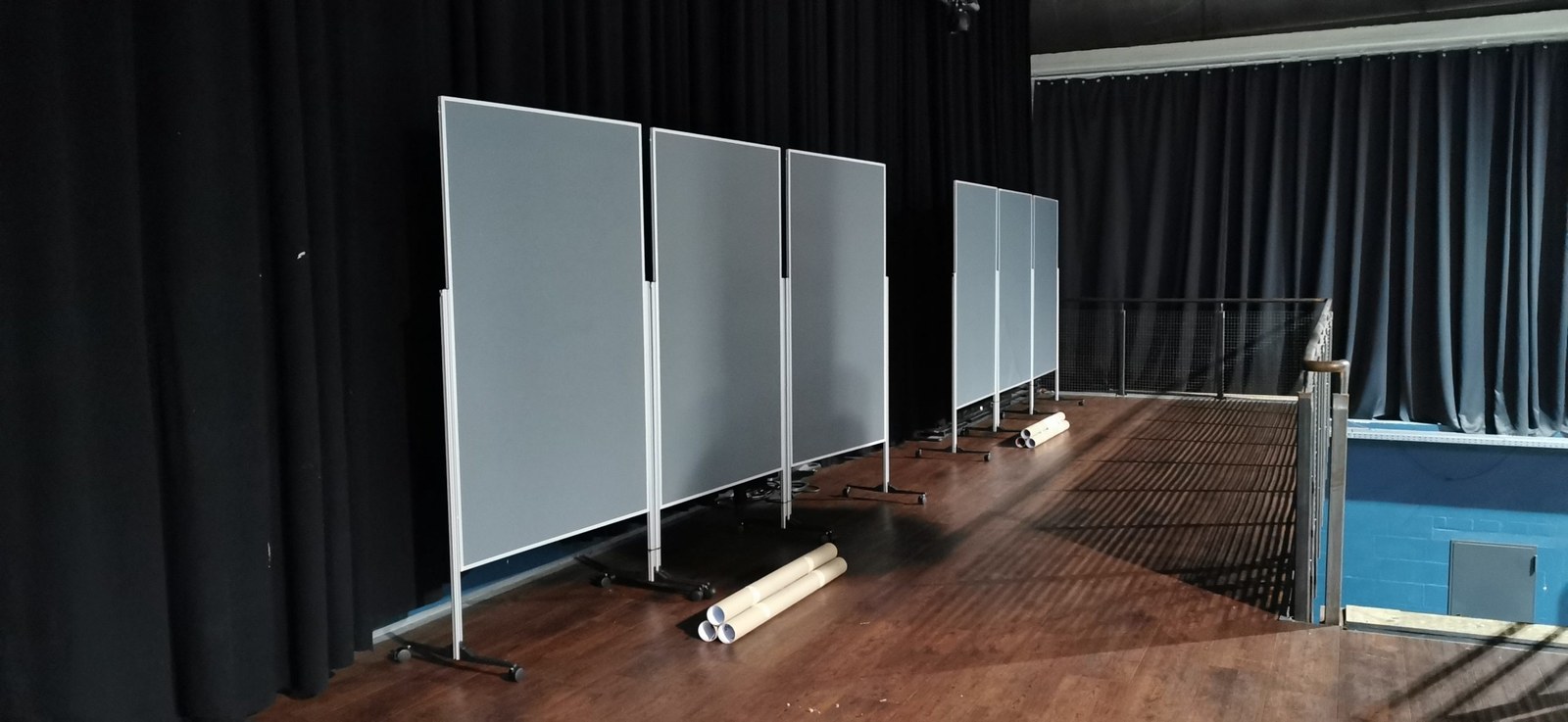Design Stellwand (XL) – Trennwand in Hochformat sowie Querformat mieten in Wesel