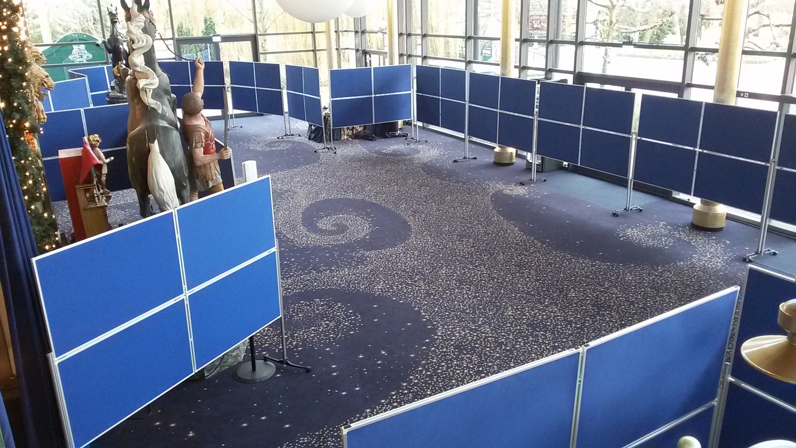 Stellwand XXL (Blue Business Design) mieten in Wesel