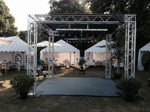 Tanzboden 4 m x 4 m / Tanzfläche / Tanzparkett / Multifunktionsboden / Zeltboden / Messebelag / Hygieneboden / Hallenboden / Allzweckboden