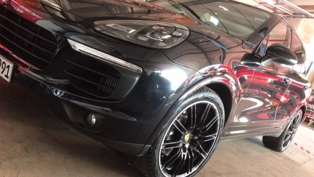 Porsche Cayenne Monatsmiete 1.950,--