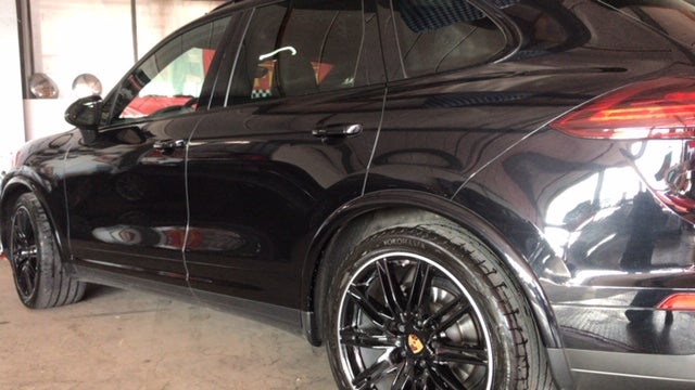 Porsche Cayenne Monatsmiete 1.950,-- – 2