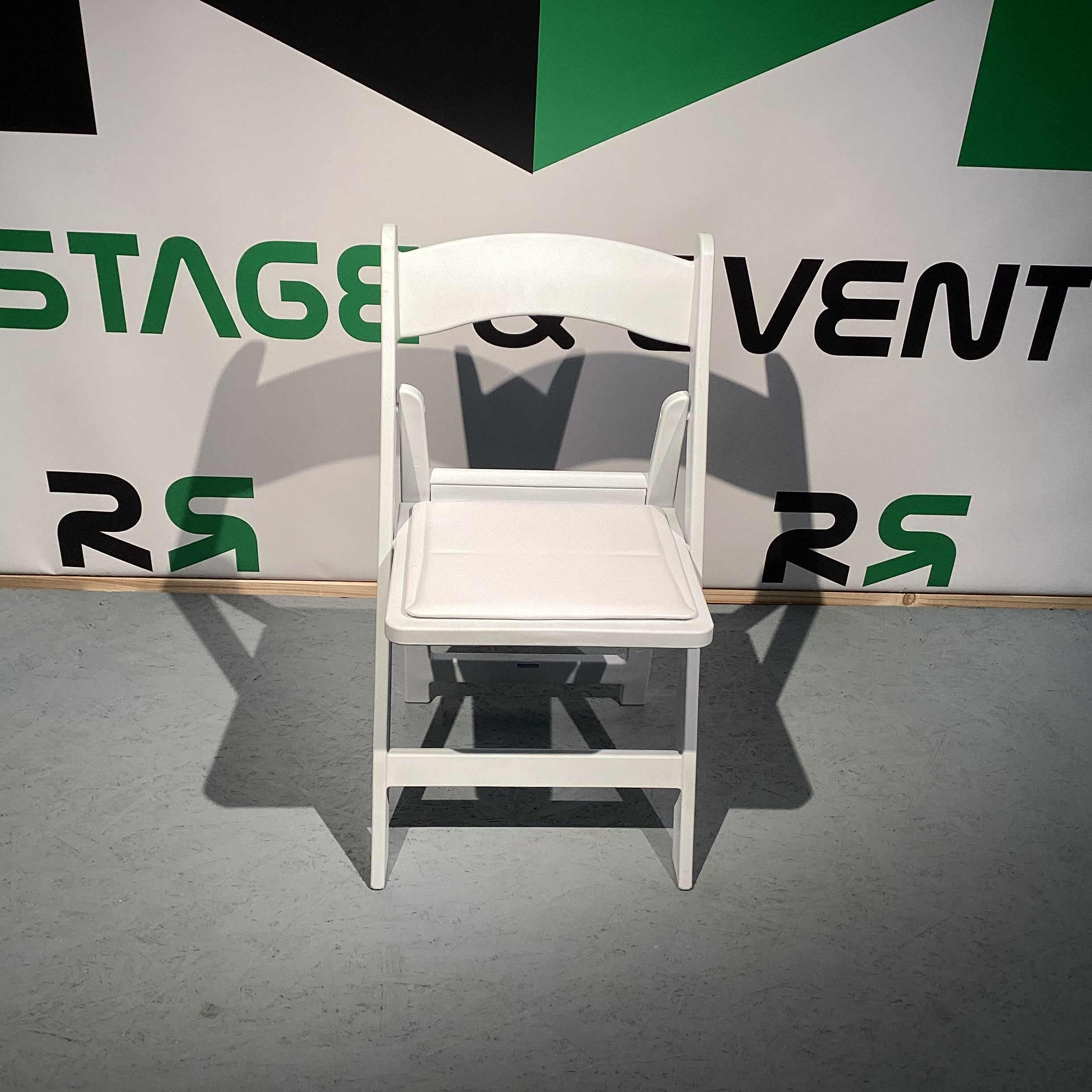 Hochzeitsstuhl, Klappstuhl Stuhl weiss, Sitzkissen, Hochzeit, Gartenstuhl, Wimbledon, Resin-Klappstuhl, Kunstharz-Stuhl, weißer Folding Chair, Bankettstuhl klappbar, Event-Klappstuhl, Catering-Stuhl – 3